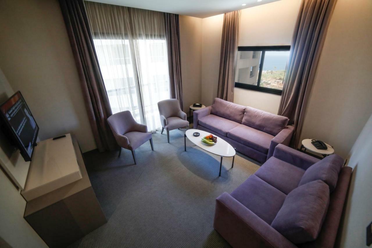 Rawsheh 51 Hotel Beirut Eksteriør billede
