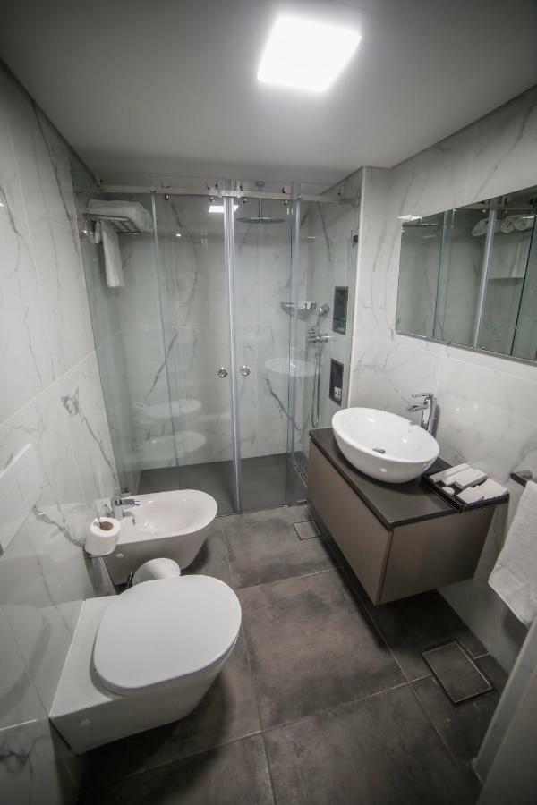 Rawsheh 51 Hotel Beirut Eksteriør billede